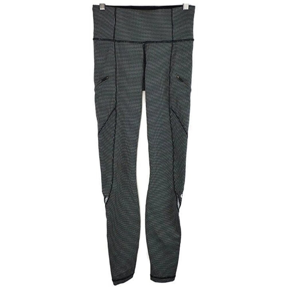 lululemon Cadence Crusher Power Luxtreme Tights Size 4 in Tiny Geo Black & White